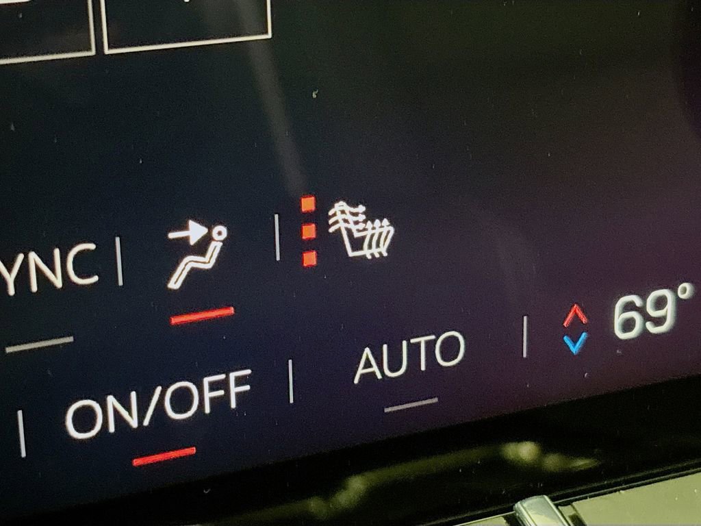 New 2026 GMC Sierra EV Elevation image 19