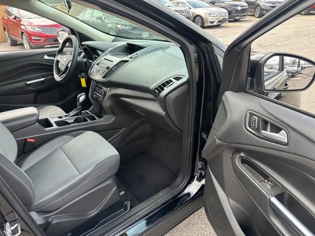 Used 2018 Ford Escape SE image 11