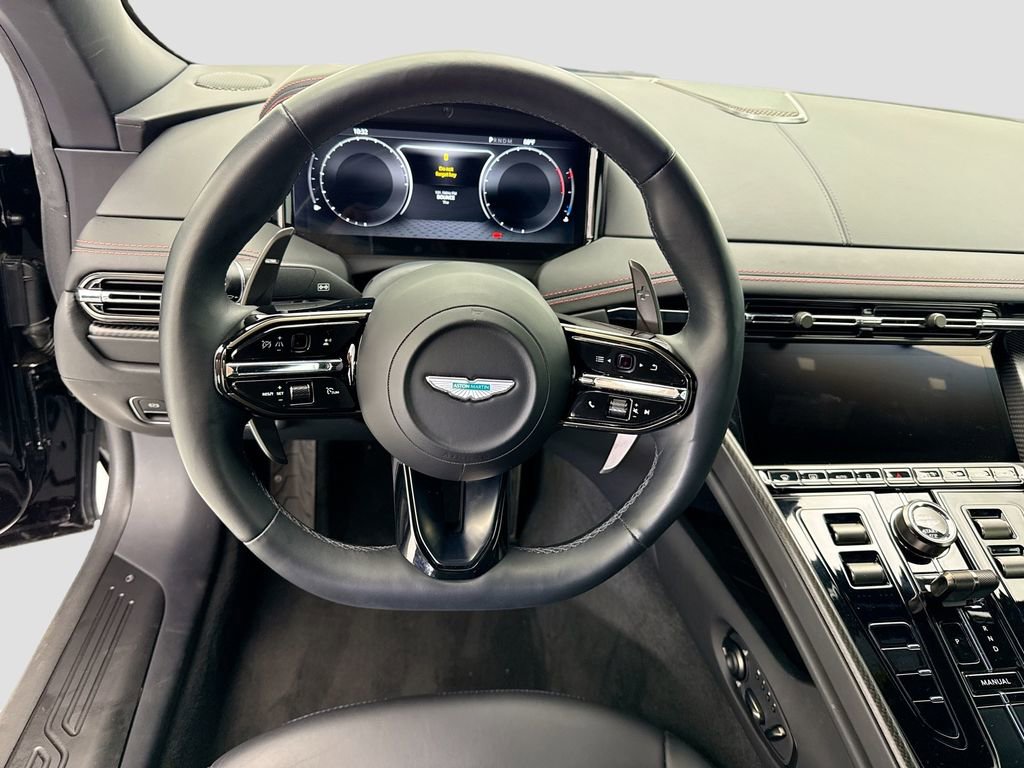 Used 2025 Aston Martin DB12 Coupe RWD image 10