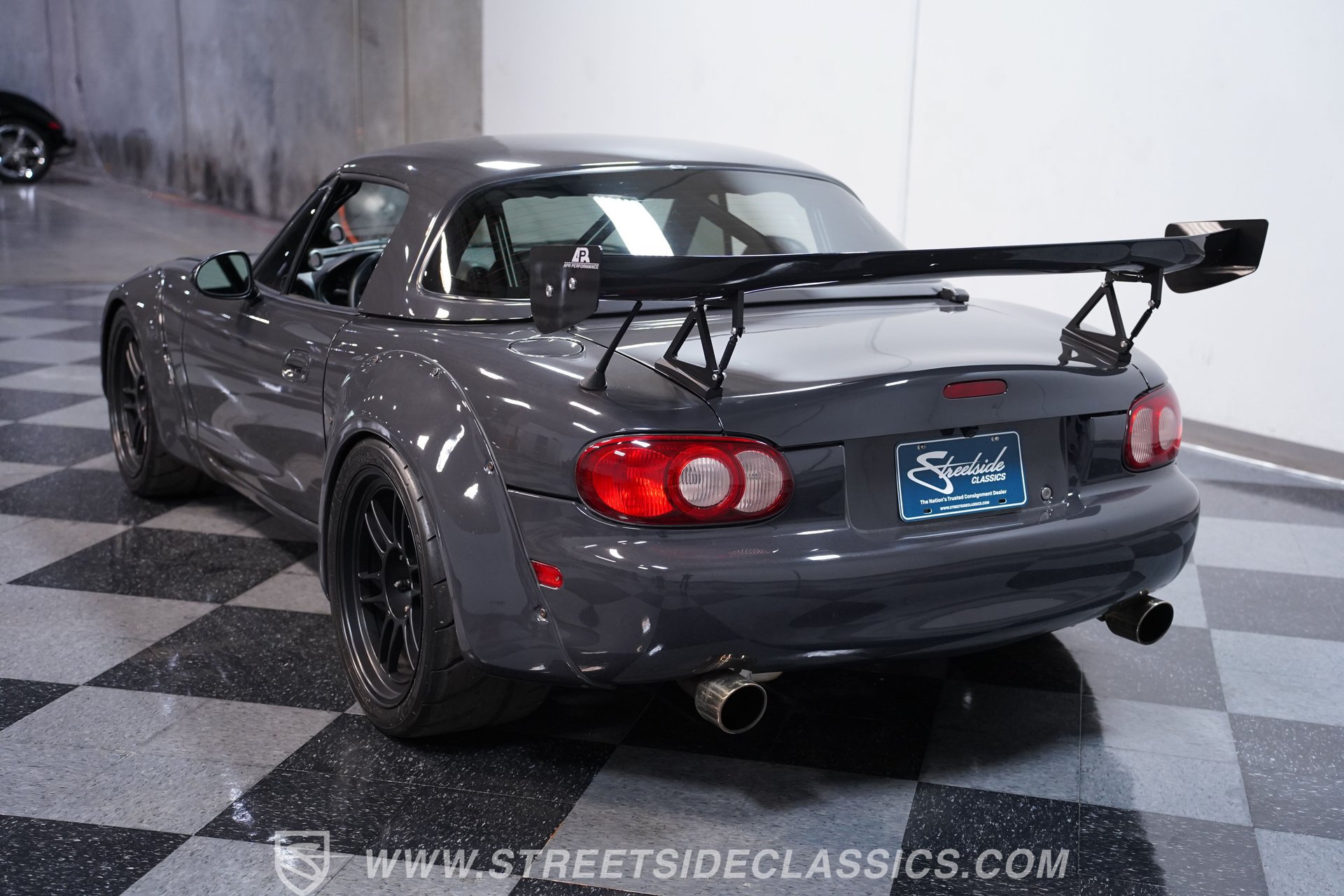 Used 2000 MAZDA MX-5 Miata RWD image 8