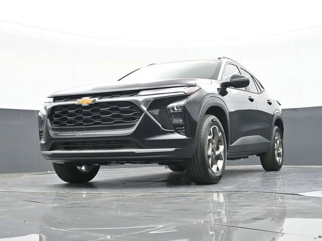 New 2026 Chevrolet Trax LT w/ Driver Confidence Package FWD image 48