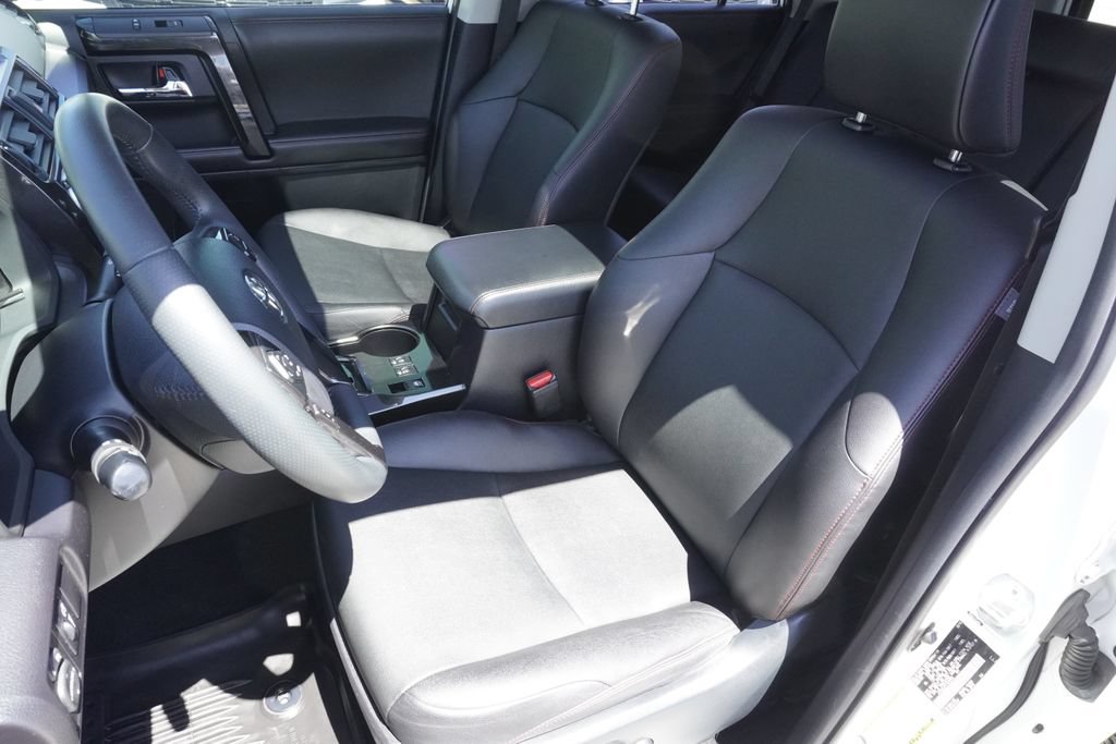 Used 2015 Toyota 4Runner Trail Premium AWD/4WD image 20