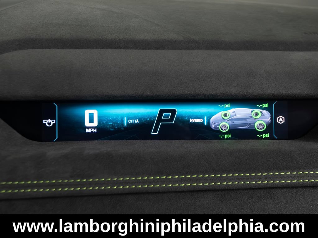 Used 2026 Lamborghini Temerario AWD/4WD image 31