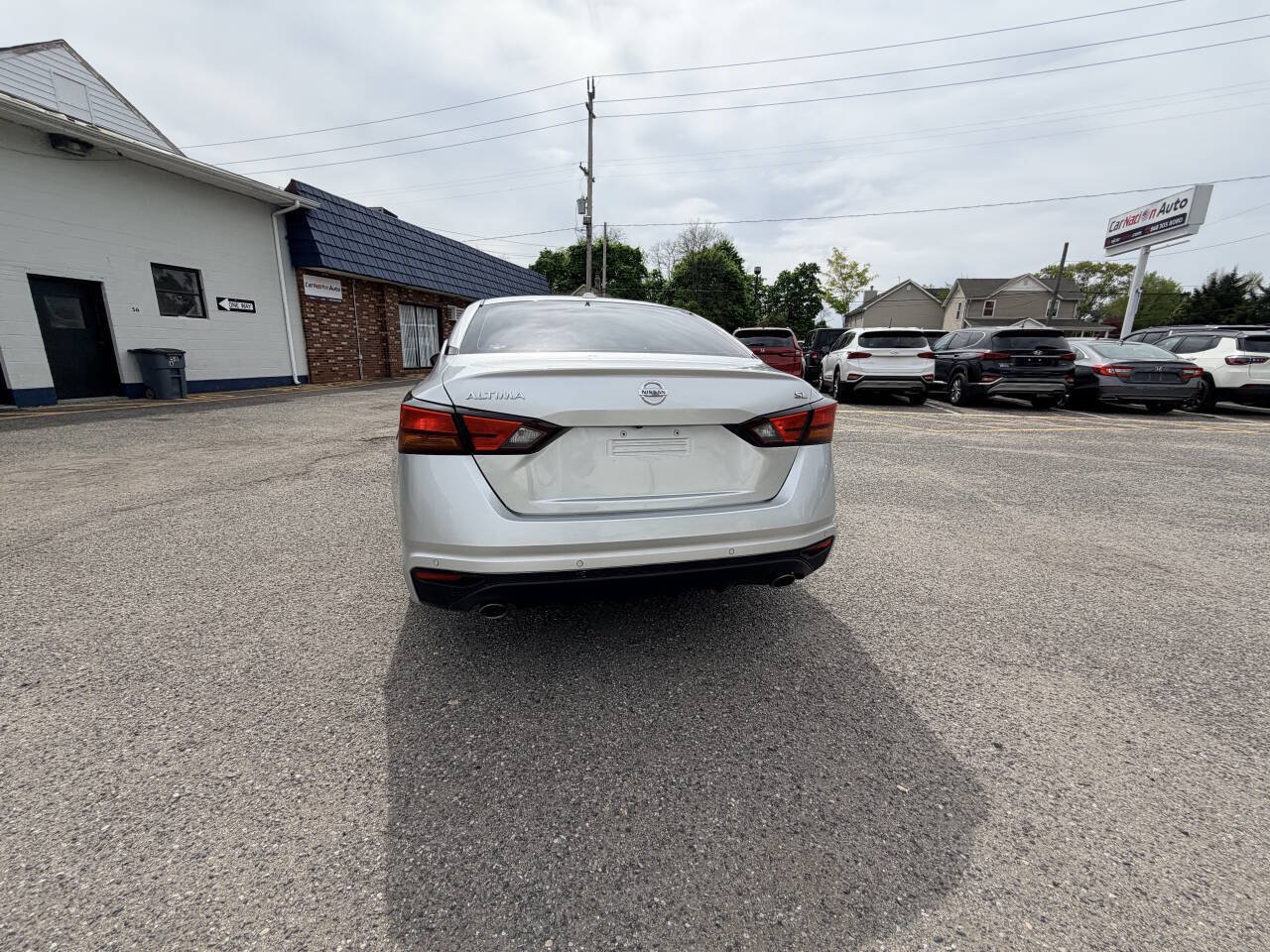 Used 2020 Nissan Altima 2.5 SL FWD image 25