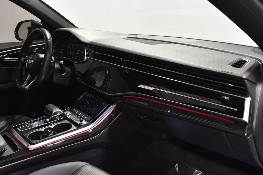 Used 2019 Audi Q8 Premium Plus w/ Premium Plus image 33
