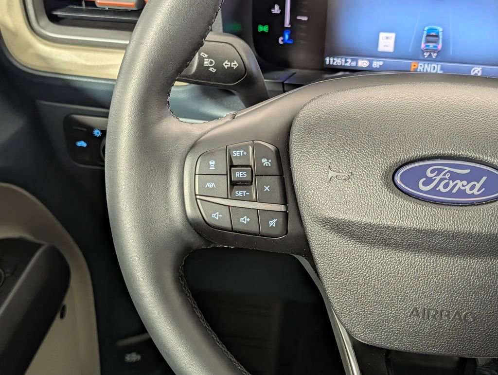 Certified 2025 Ford Maverick Lariat AWD/4WD image 18