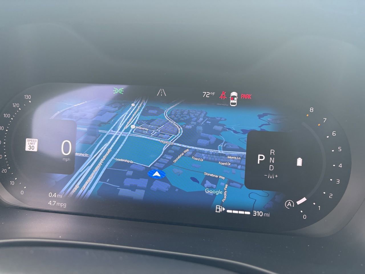 Certified 2025 Volvo XC40 B5 Plus AWD/4WD image 25