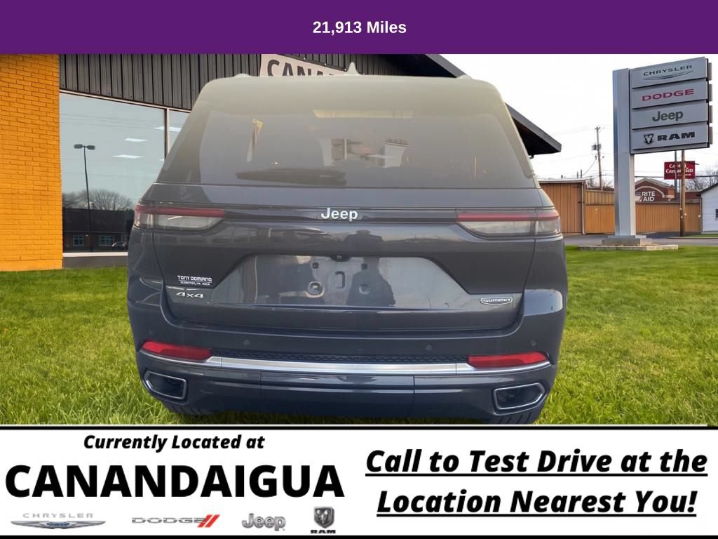 Used 2022 Jeep Grand Cherokee Summit AWD/4WD image 9