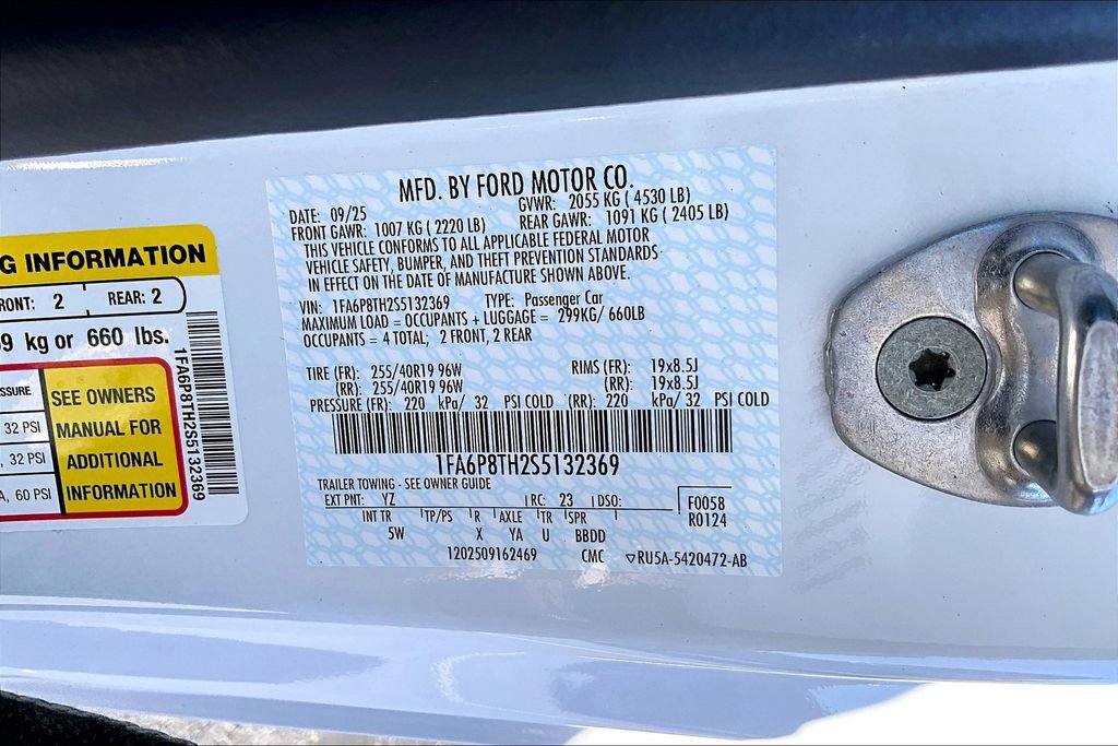 New 2025 Ford Mustang Premium image 13