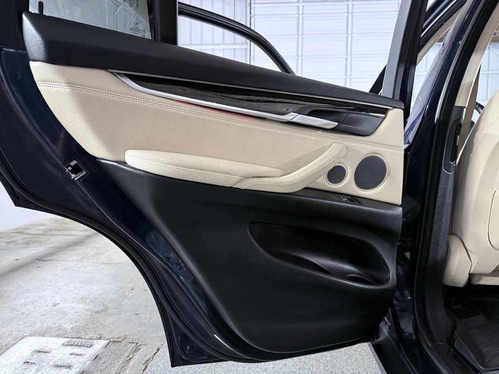 Used 2016 BMW X5 xDrive40e image 24