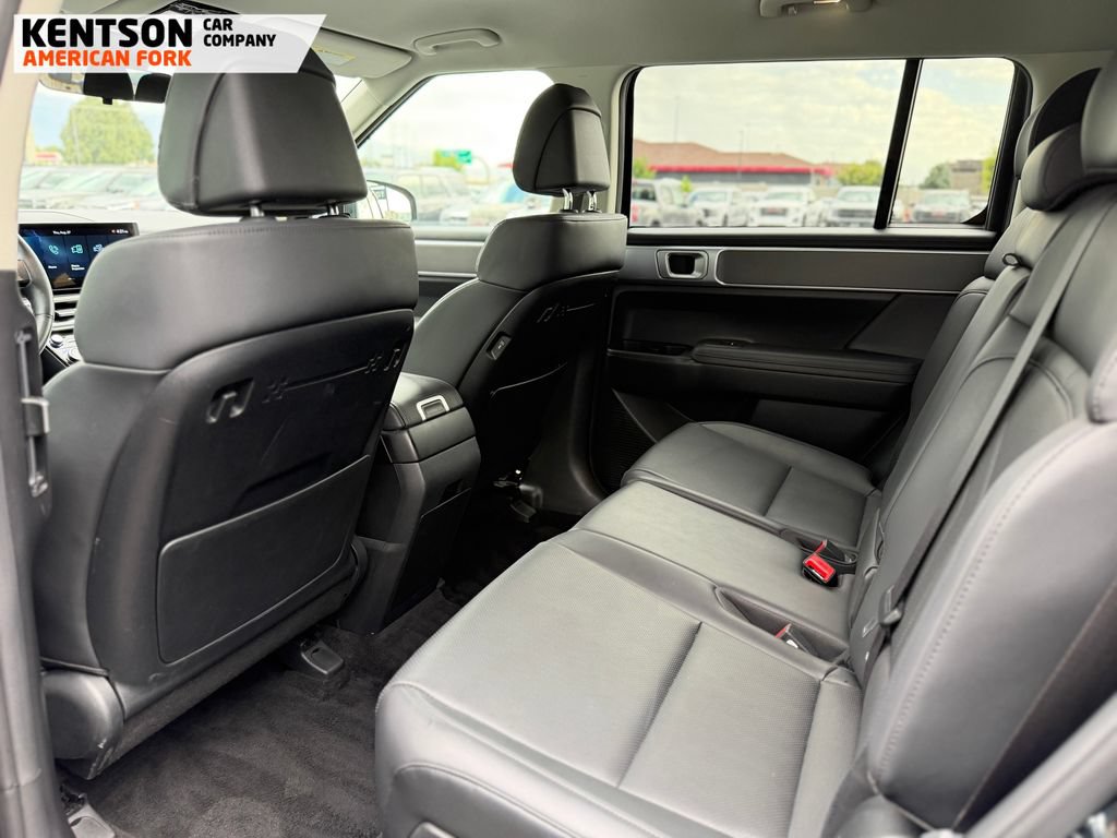 Used 2026 Hyundai Santa Fe SEL AWD/4WD image 28
