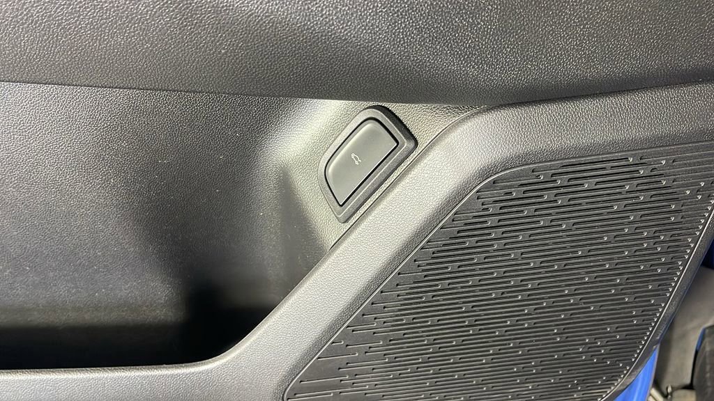 New 2025 Chevrolet Equinox RS w/ Safety and Technology Package image 30