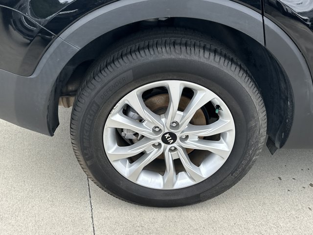 Used 2020 Kia Telluride LX FWD image 21