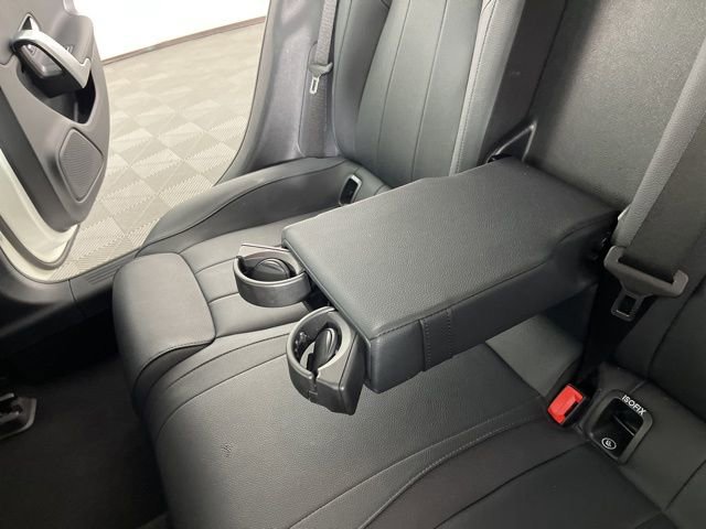 Used 2025 Mercedes-Benz CLA 250 image 40