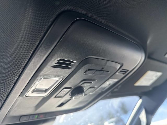 Used 2024 Chevrolet Tahoe Premier AWD/4WD image 27