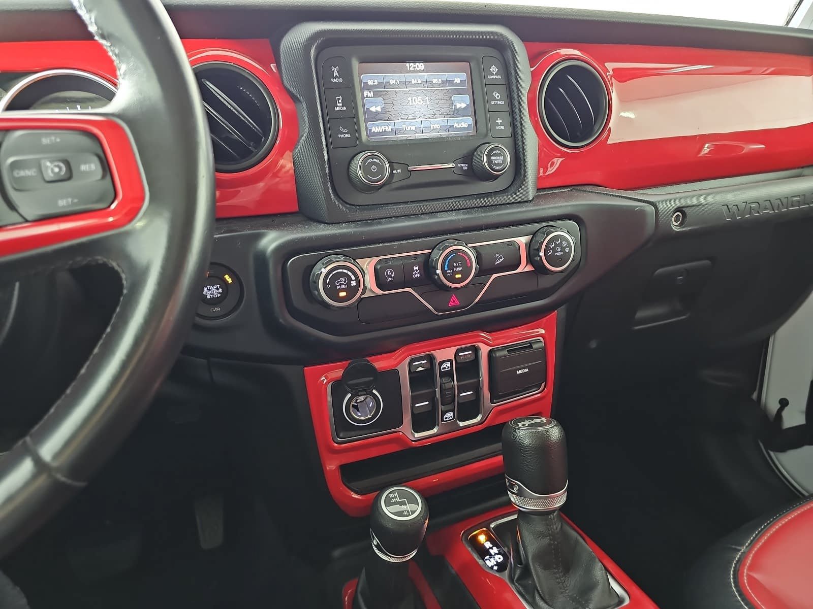 Used 2019 Jeep Wrangler Unlimited Sport S AWD/4WD image 19