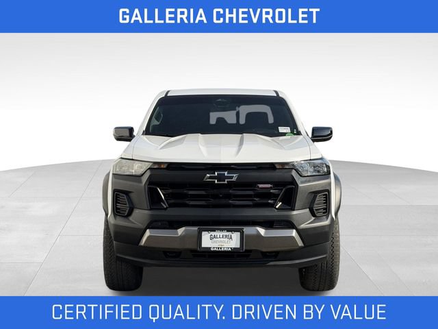 Certified 2023 Chevrolet Colorado Trail Boss w/ Technology Package AWD/4WD image 3