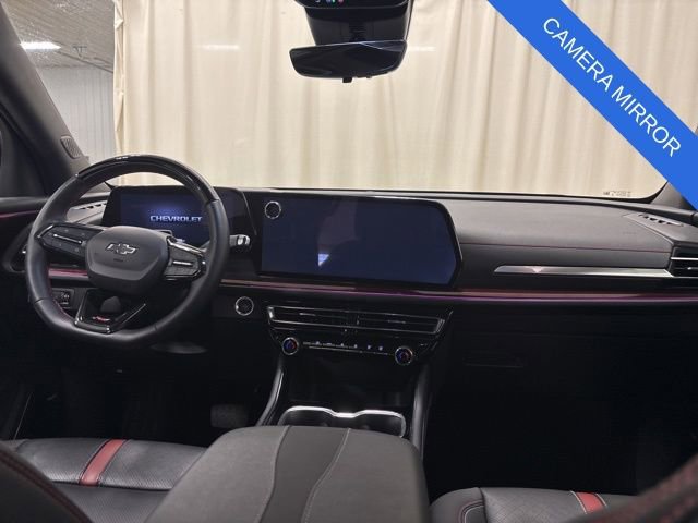 Used 2025 Chevrolet Traverse RS AWD/4WD image 24