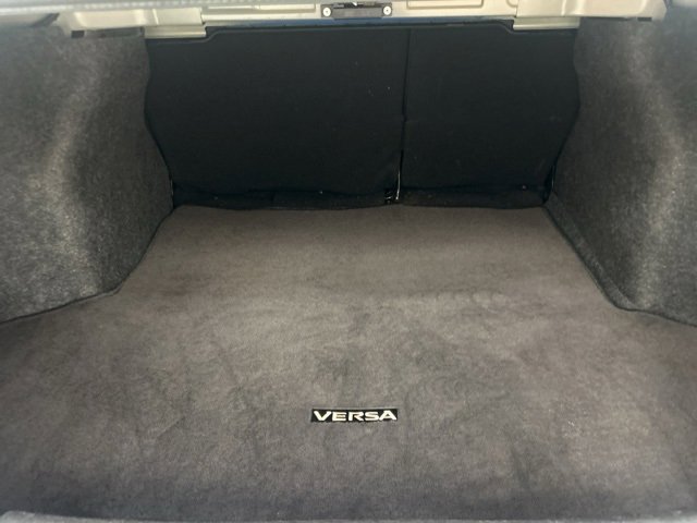 Used 2021 Nissan Versa SV image 26