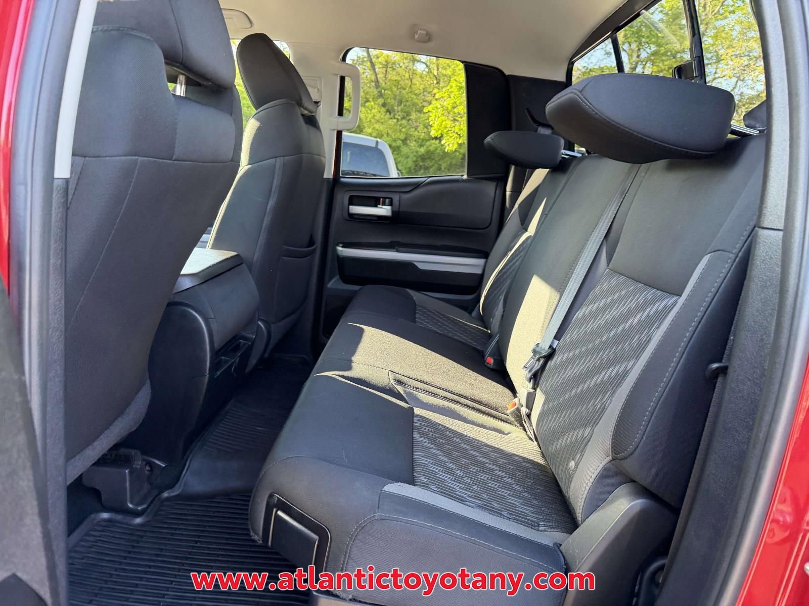 Used 2018 Toyota Tundra SR5 AWD/4WD image 18