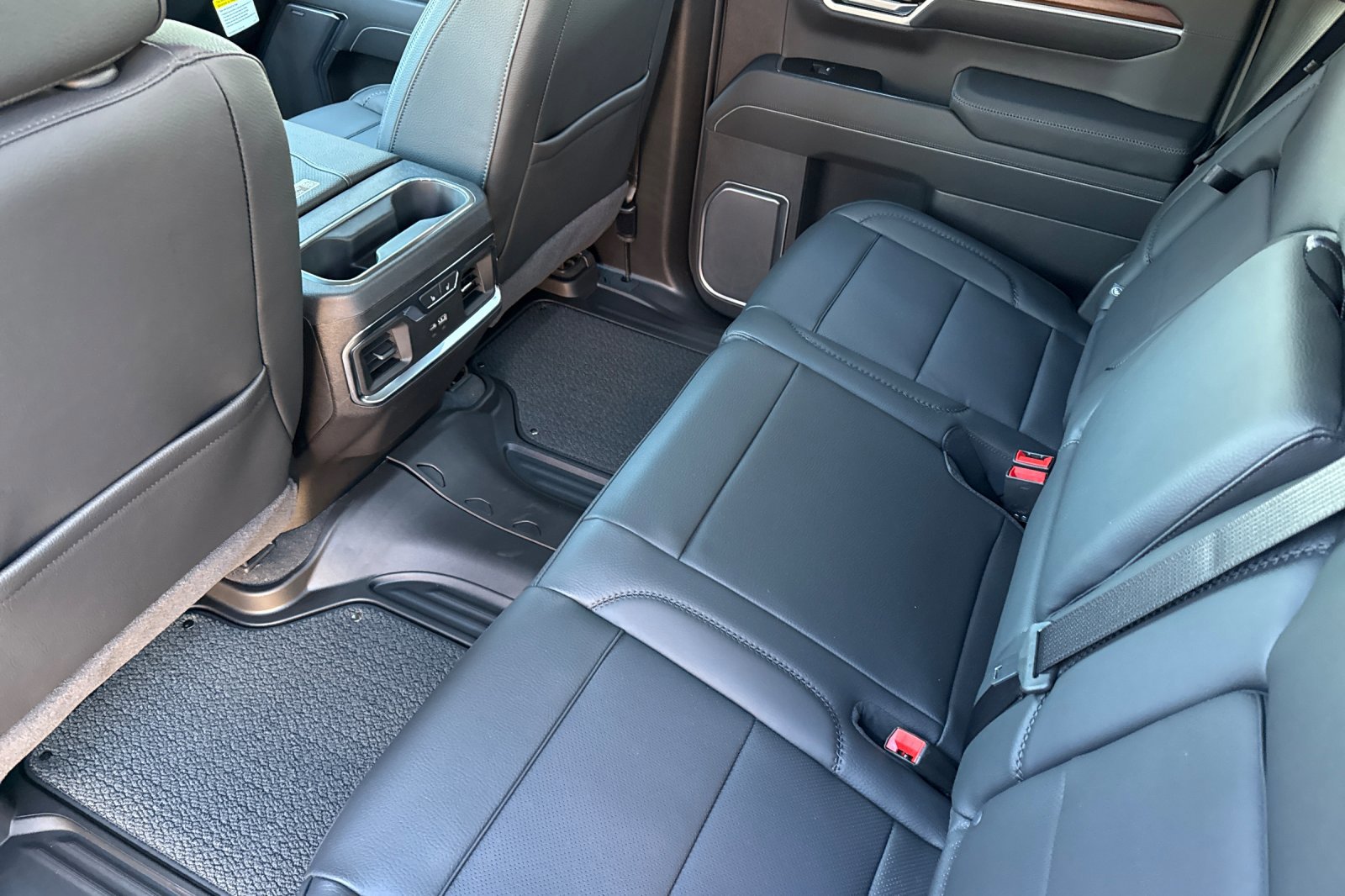 New 2026 GMC Sierra 1500 Denali image 13