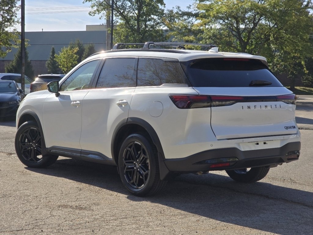 New 2026 INFINITI QX60 Sport image 17