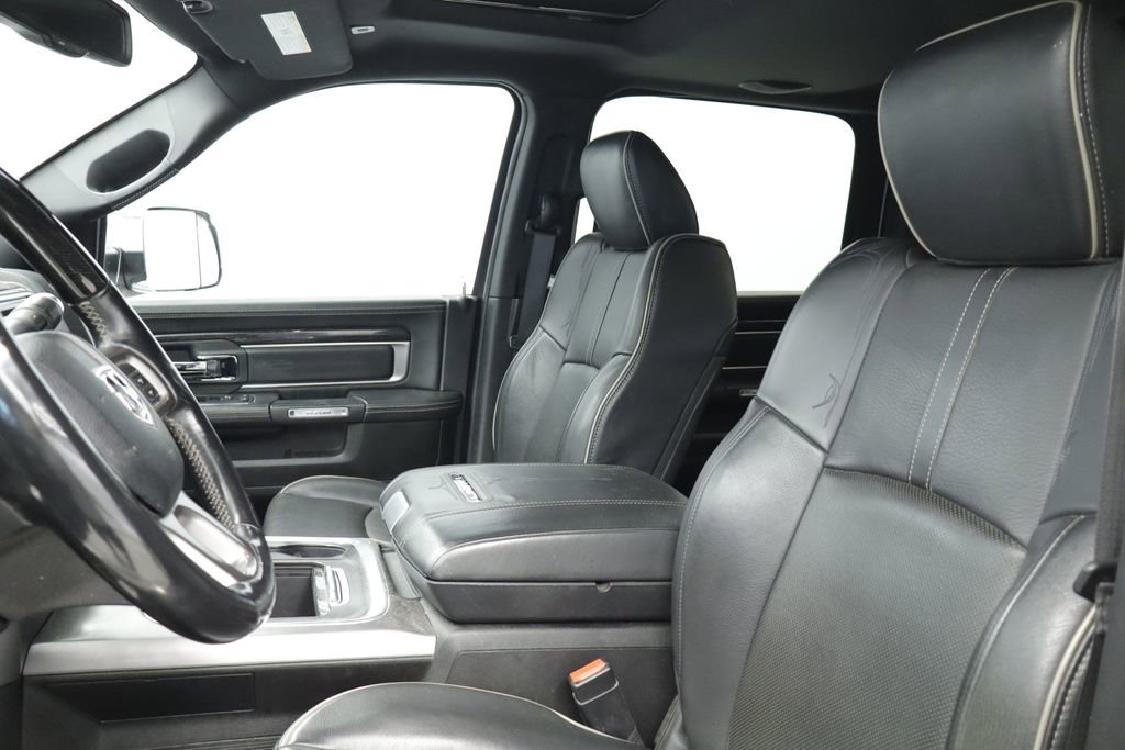 Used 2018 RAM 3500 Laramie Longhorn AWD/4WD image 24