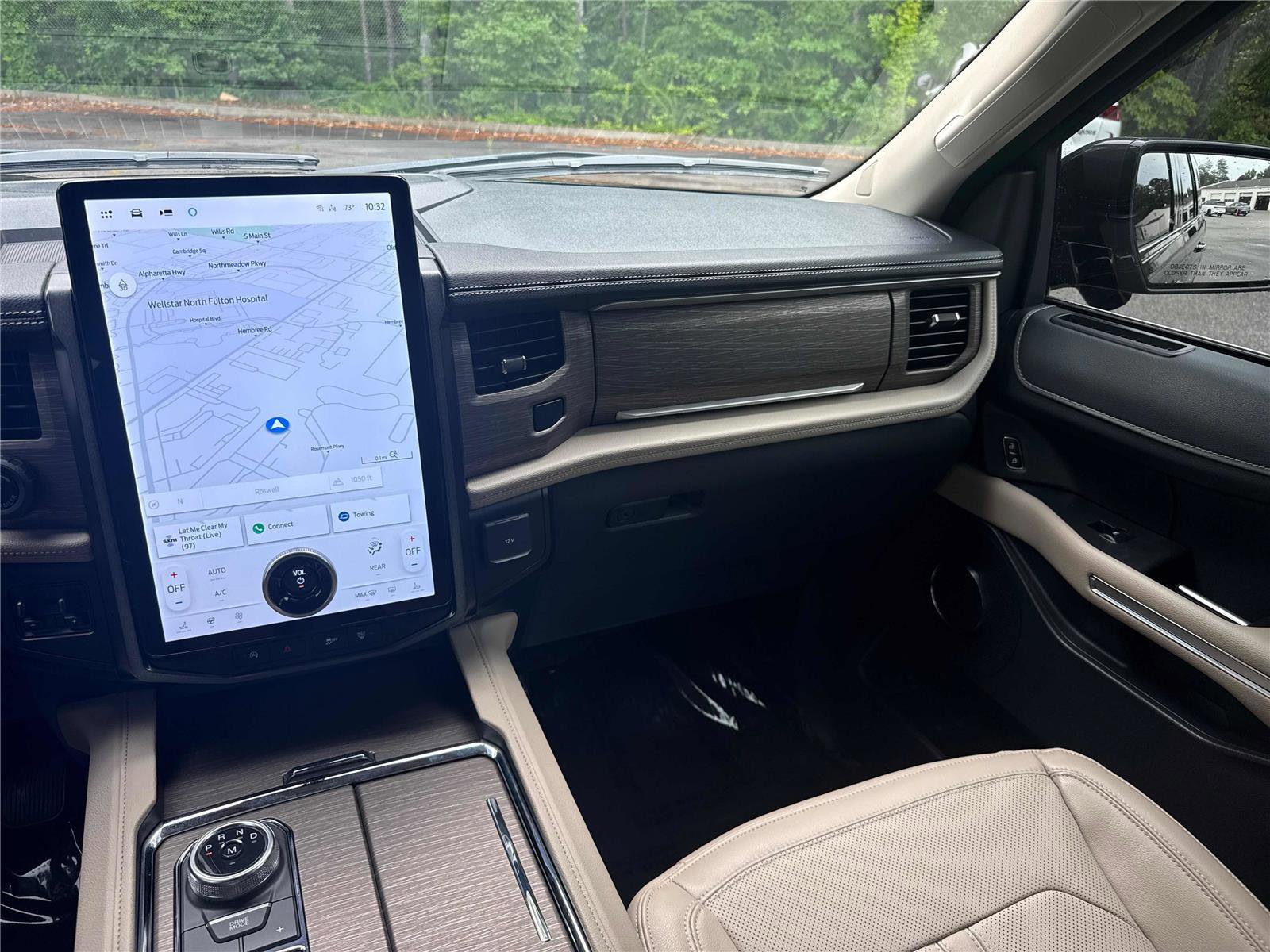 Used 2024 Ford Expedition Limited RWD image 15