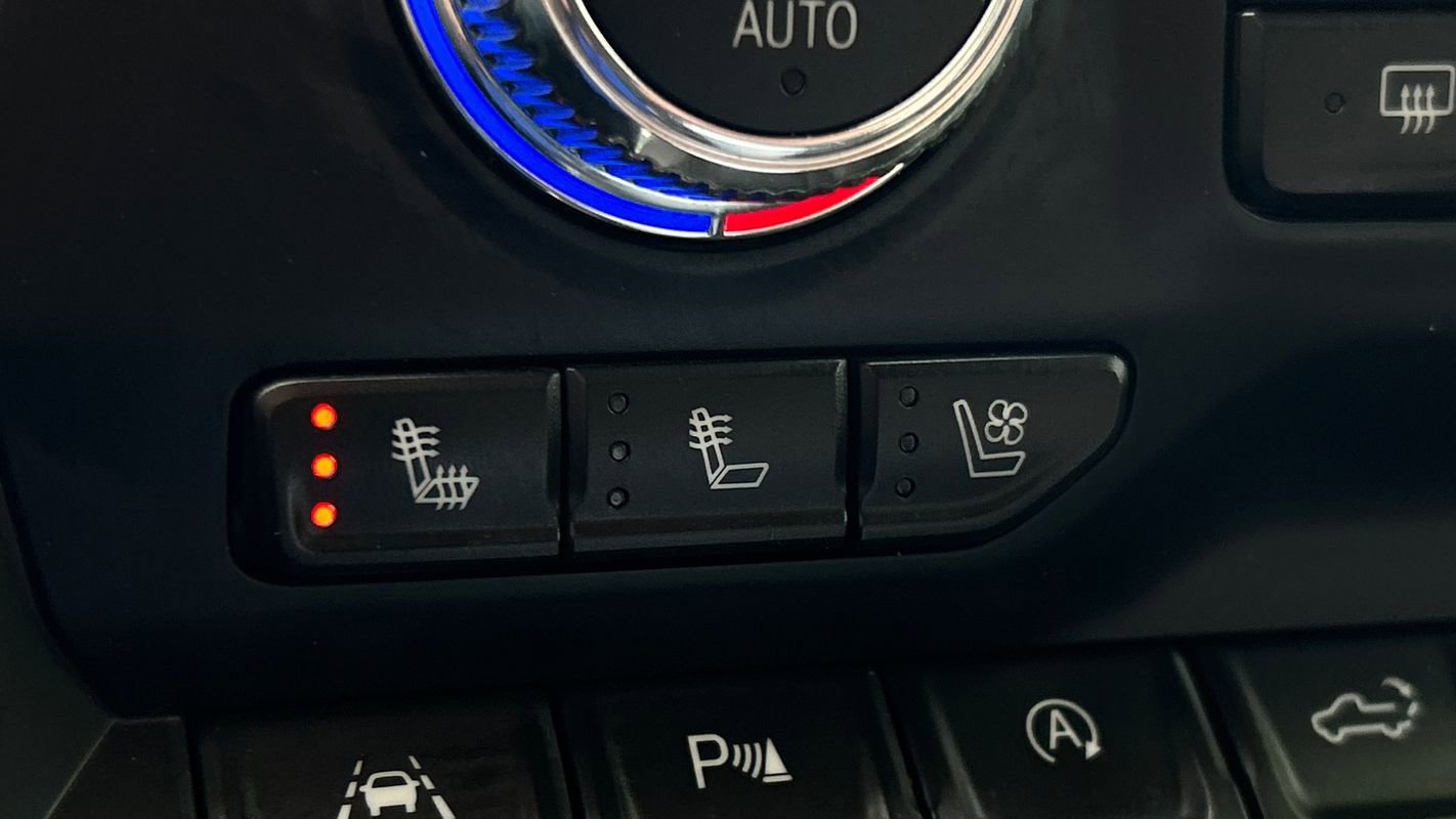 Used 2019 GMC Sierra 1500 SLT w/ SLT Premium Plus Package image 38