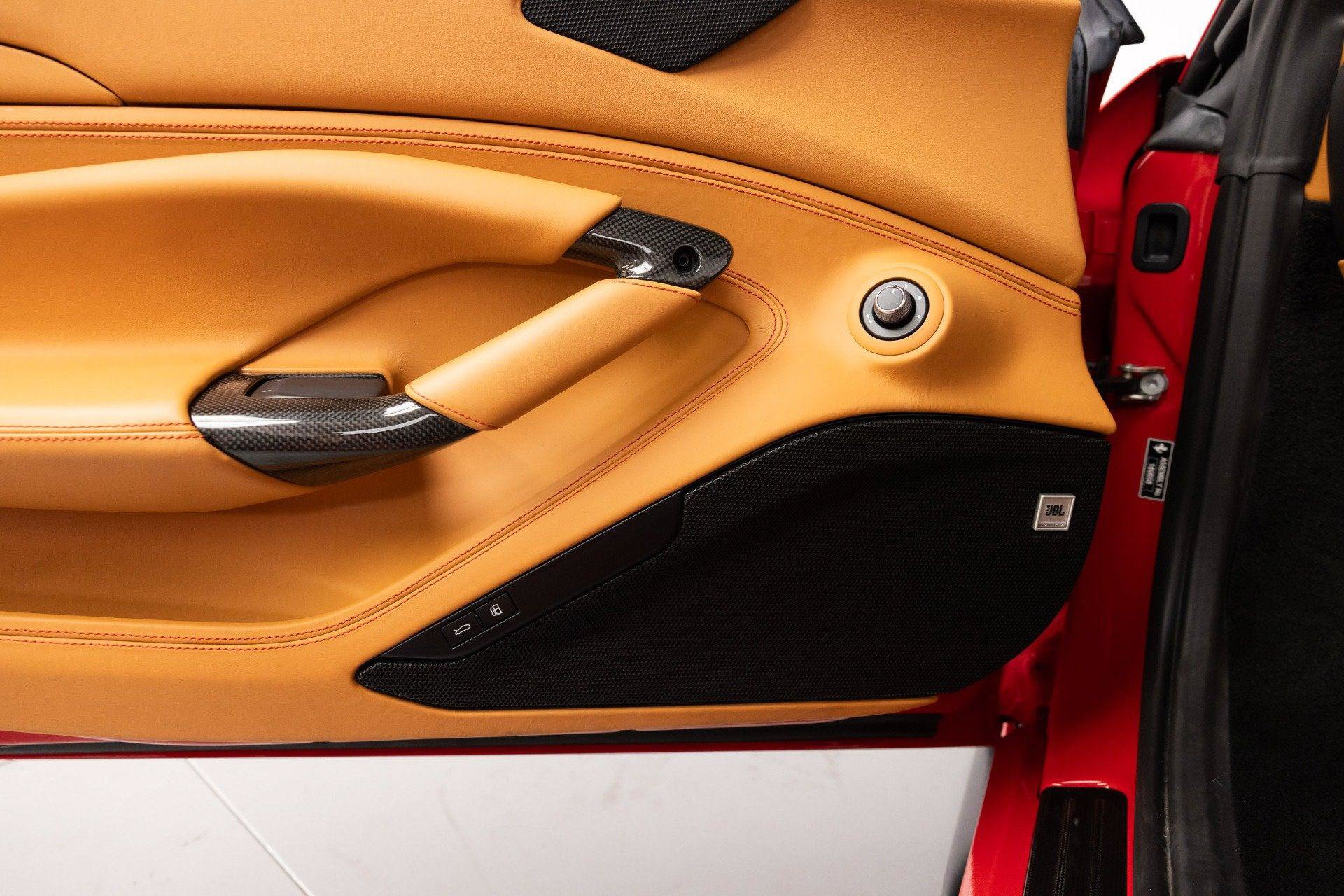 Certified 2021 Ferrari F8 Tributo RWD image 57