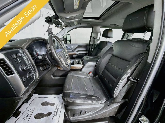 Used 2018 GMC Sierra 2500 Denali w/ Duramax Plus Package AWD/4WD image 21
