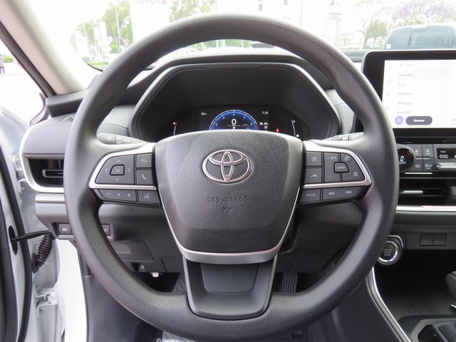 New 2026 Toyota Grand Highlander LE image 36