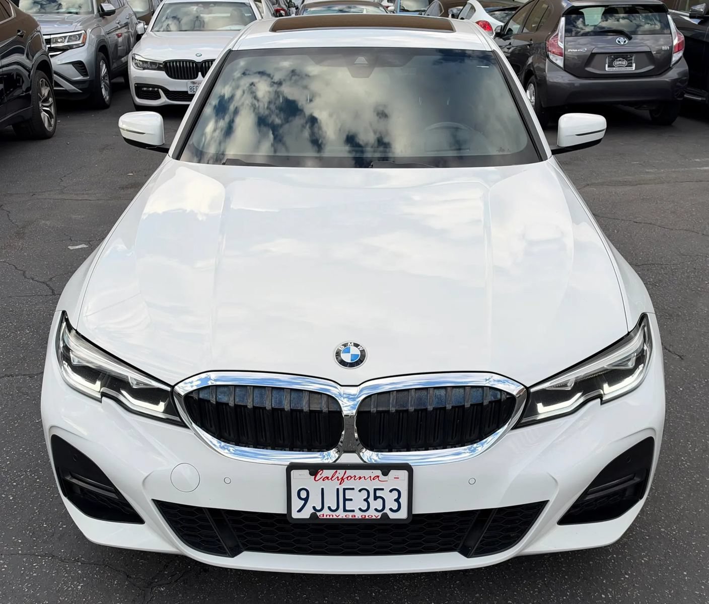 Used 2021 BMW 330i Sedan w/ M Sport Package RWD image 5