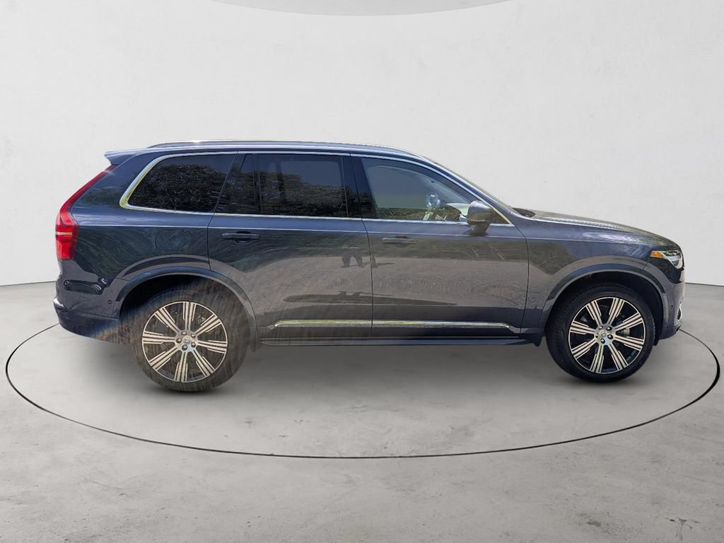Certified 2025 Volvo XC90 T8 Plus w/ Protection Package Premier AWD/4WD image 4
