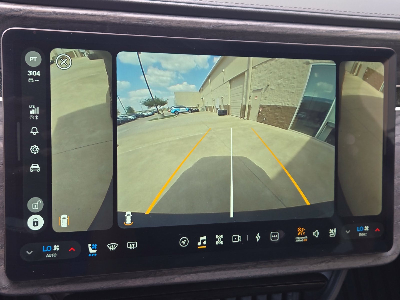 Used 2023 Rivian R1S Adventure Quad AWD/4WD image 17