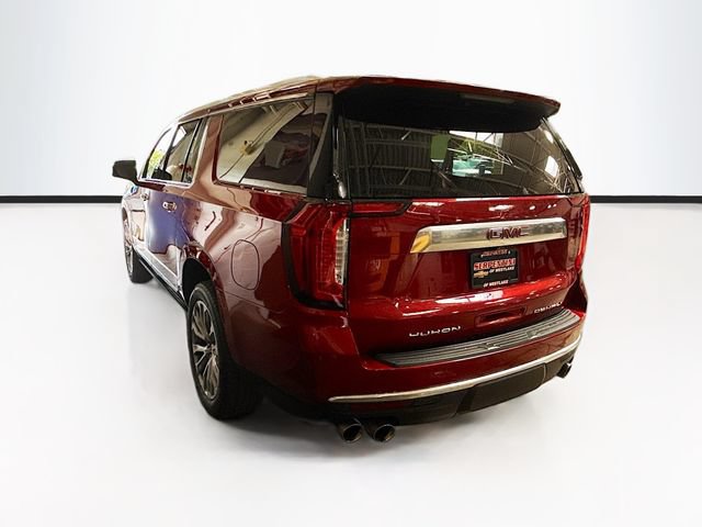 Used 2021 GMC Yukon XL Denali w/ Denali Premium Package AWD/4WD image 8