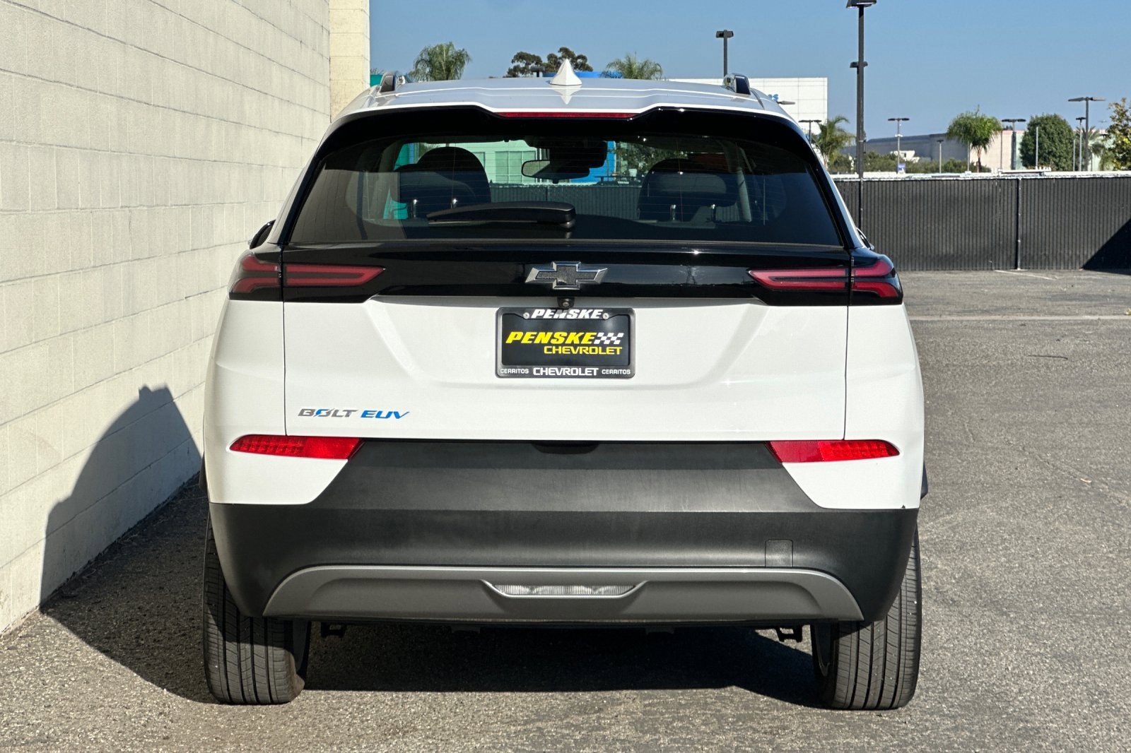 Used 2022 Chevrolet Bolt EUV LT image 5