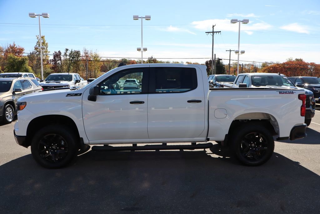 Used 2025 Chevrolet Silverado 1500 Custom Trail Boss w/ Turbomax Blackout Package image 27