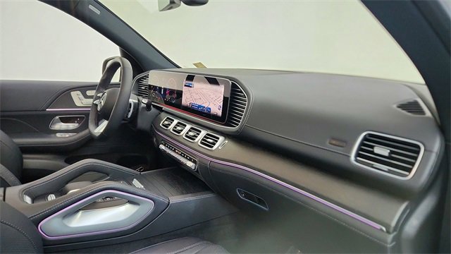 Used 2024 Mercedes-Benz GLS 450 4MATIC image 20
