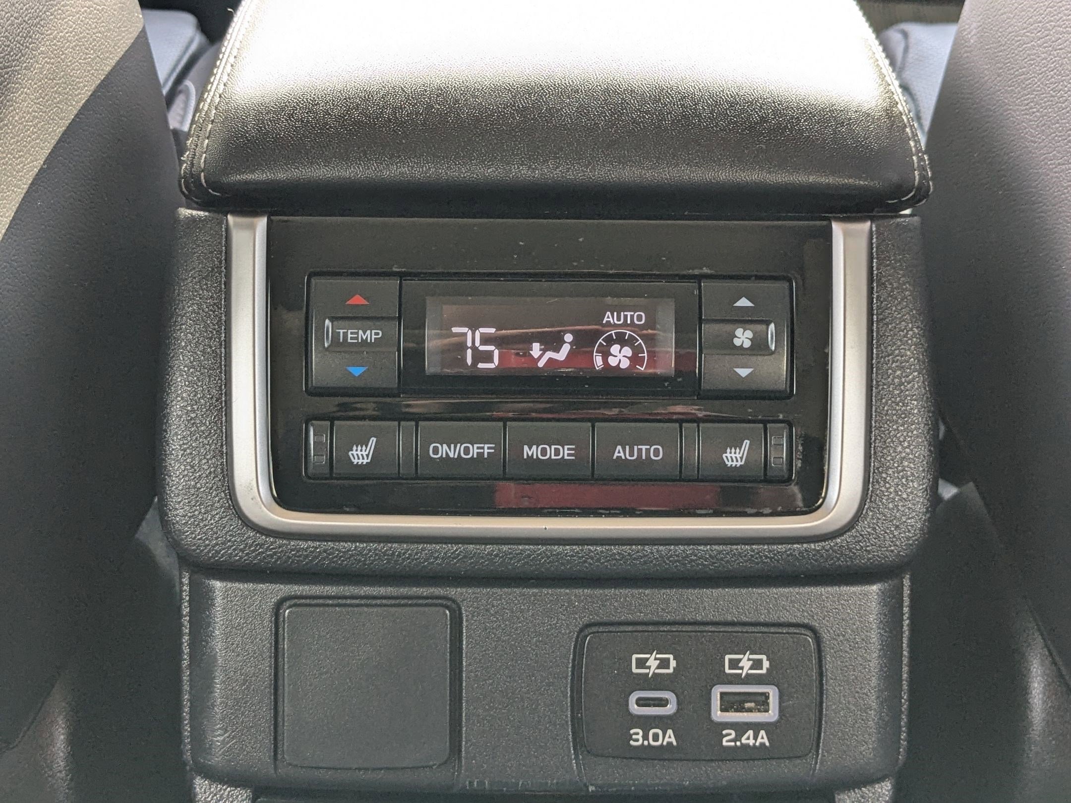 Used 2023 Subaru Ascent Limited w/ Technology Package image 34