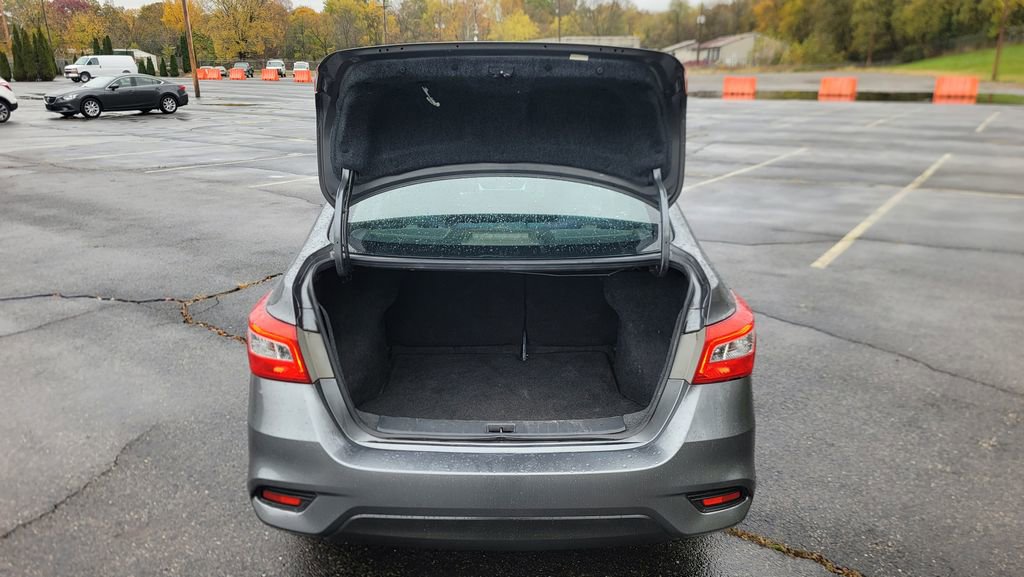 Used 2019 Nissan Sentra SV image 11