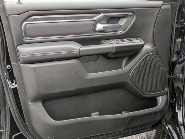 New 2026 RAM 1500 4x4 Crew Cab image 12
