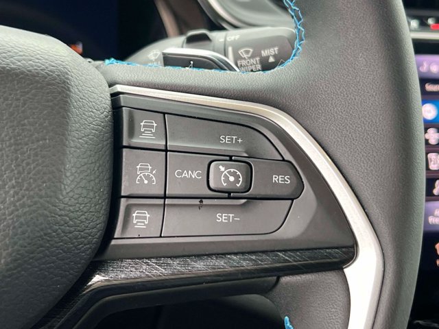 Used 2022 Jeep Grand Cherokee Trailhawk w/ Advanced Protech Group II AWD/4WD image 20