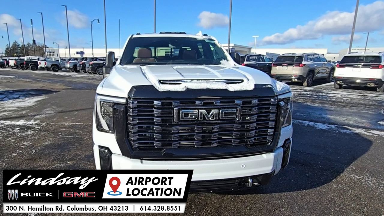 New 2026 GMC Sierra 2500 Denali Ultimate w/ Max Trailering Package image 3