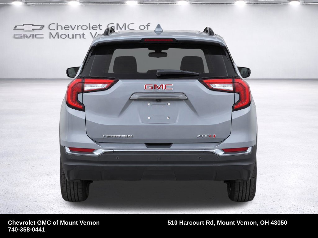 Used 2024 GMC Terrain AT4 w/ Tech Package AWD/4WD image 8