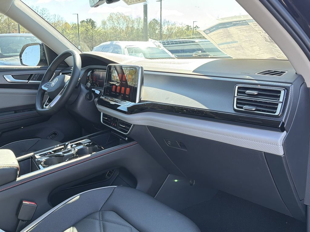 New 2026 Volkswagen Atlas Peak Edition image 23