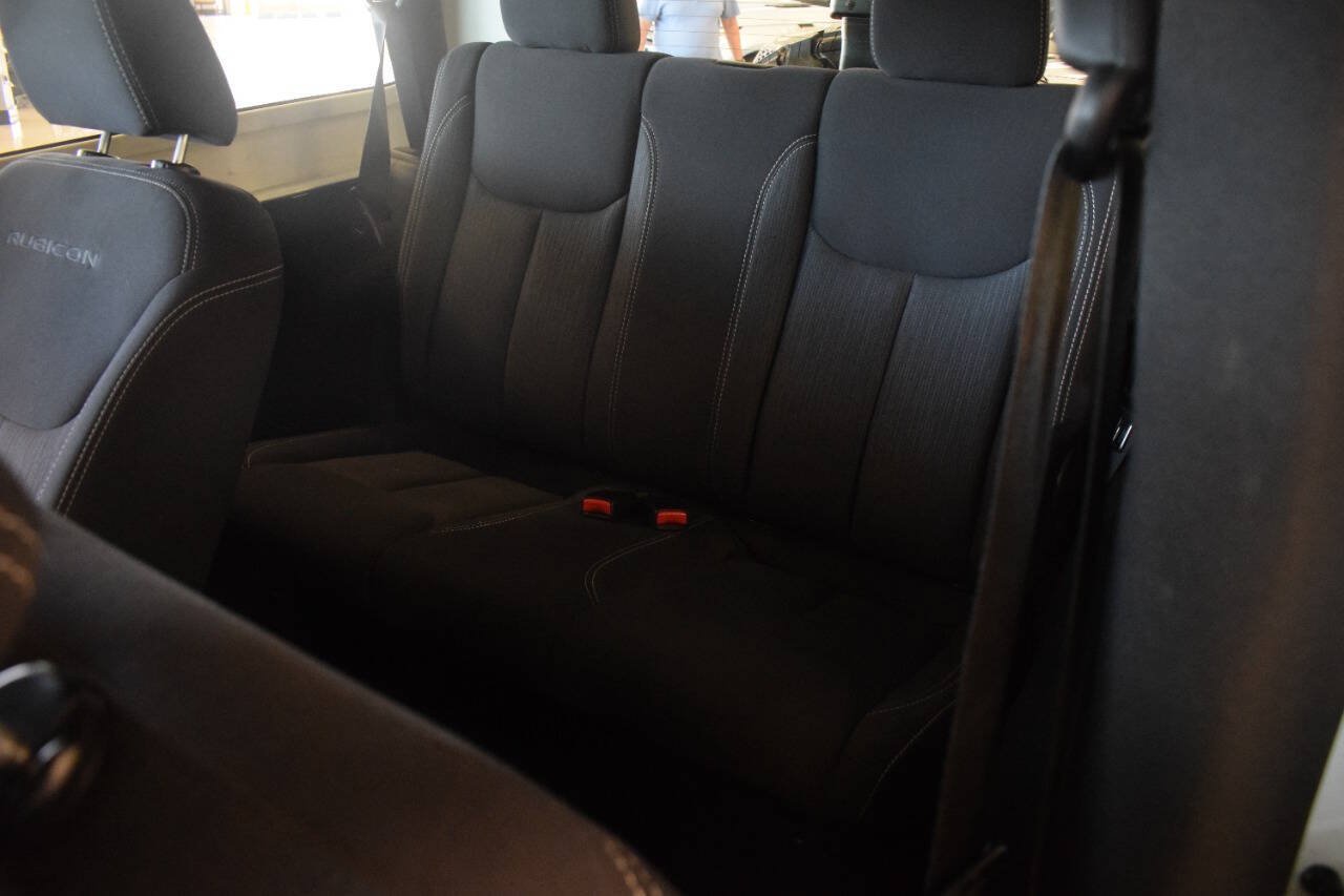 Used 2013 Jeep Wrangler Rubicon w/ PWR Convenience Group AWD/4WD image 50