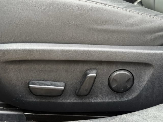 Used 2025 MAZDA MAZDA3 s FWD image 27
