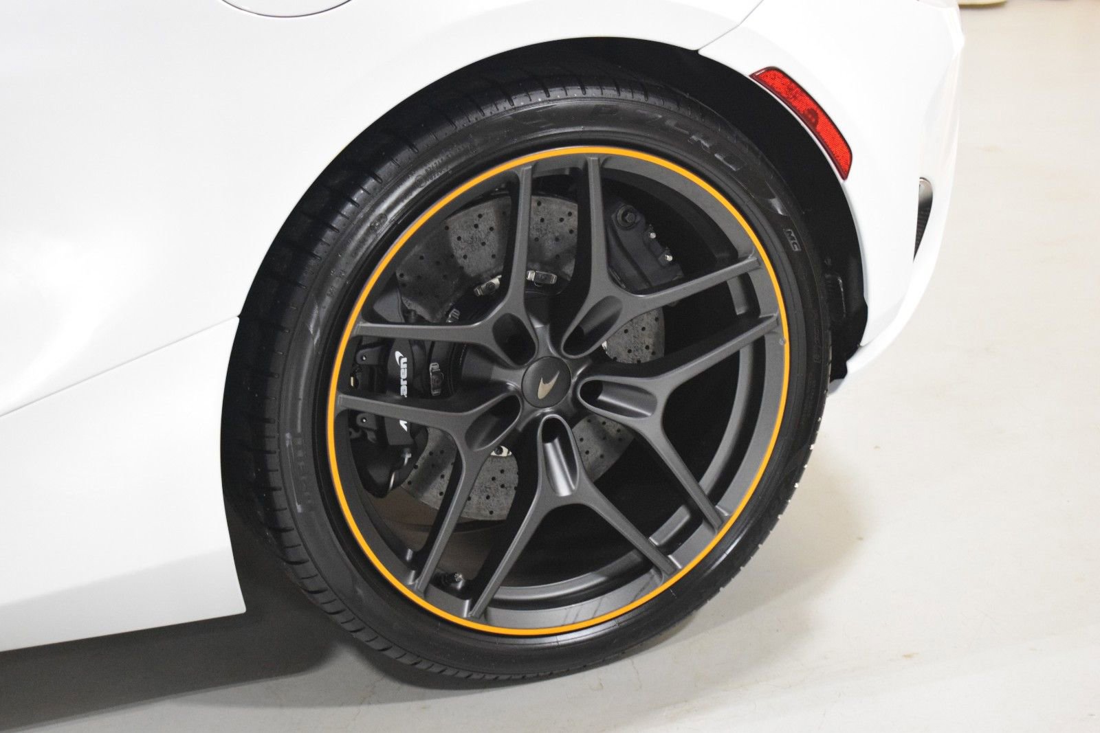 New 2026 McLaren 750S image 8