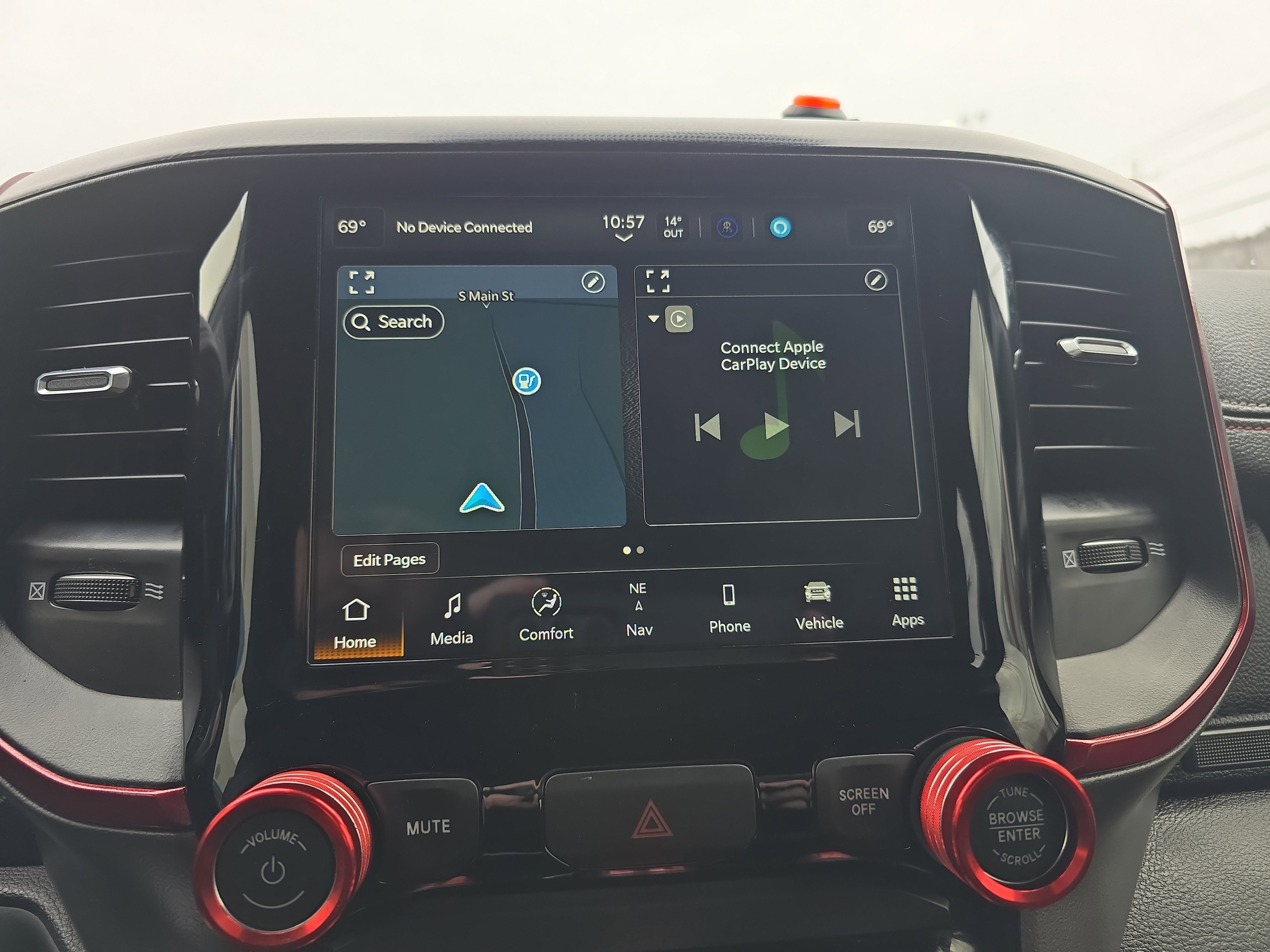 Used 2024 RAM 1500 Rebel image 29